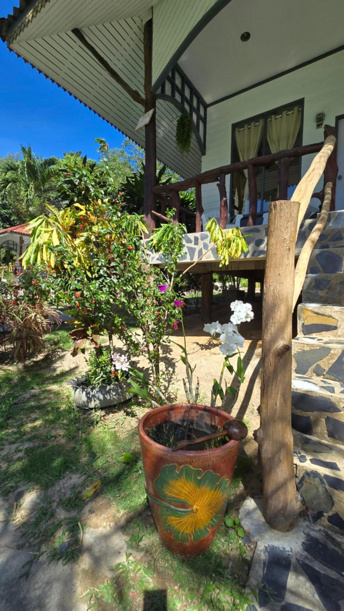 Koh Kood Garden House Hotel Ban Lak Uan Kültér fotó