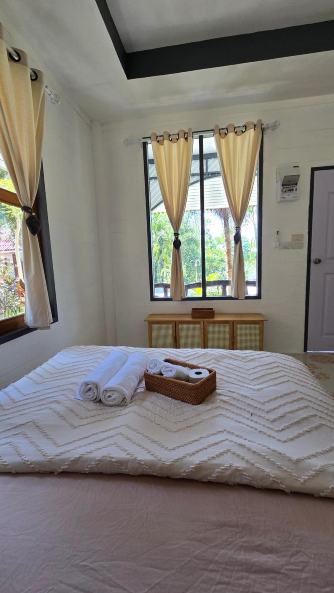 Koh Kood Garden House Hotel Ban Lak Uan Kültér fotó