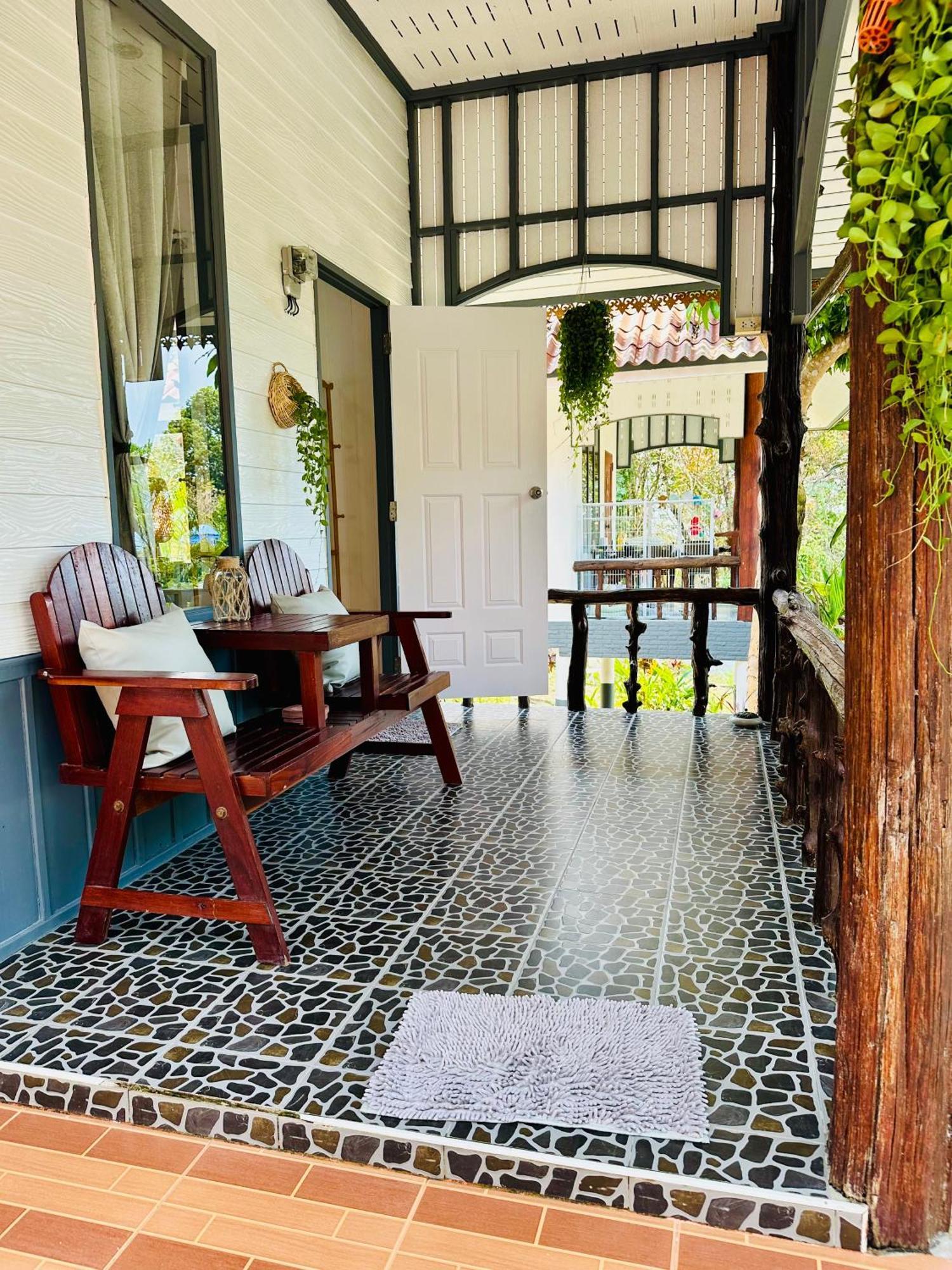 Koh Kood Garden House Hotel Ban Lak Uan Kültér fotó